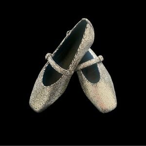 Katy Perry "The Evie" Mary Jane Flats in silver.  Sz 9.5, NWOB
